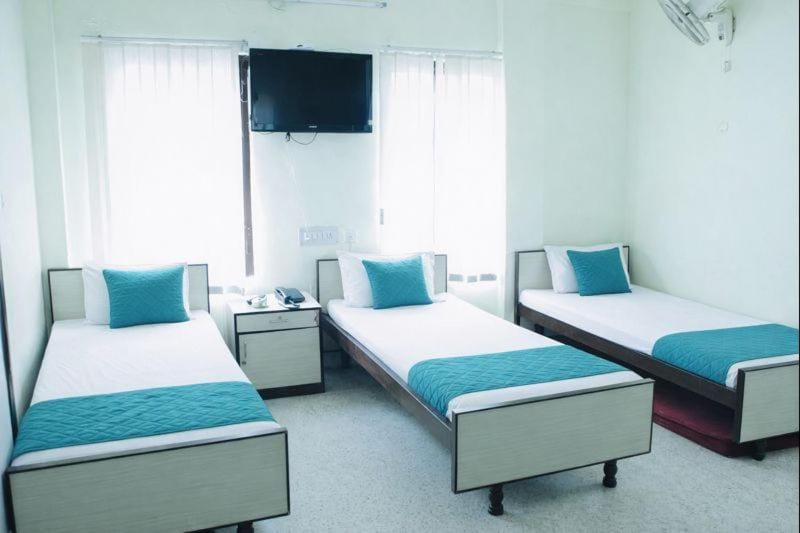 Metro Guest House,Near South City Mall Bed and Breakfast in Kolkata