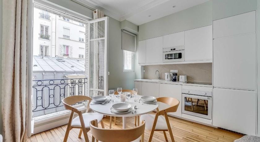 Design Apartment 1BR/4P - Monceau Apartment in Paris