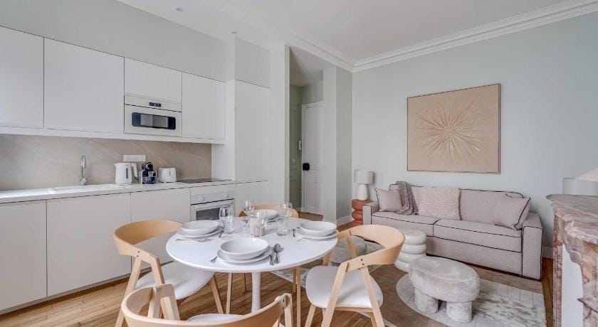 Design Apartment 1BR/4P - Monceau Apartment in Paris