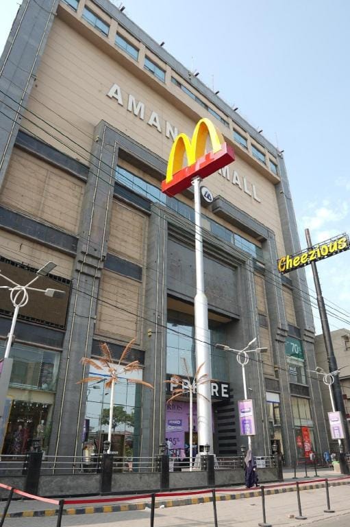 Refined 1-Bedroom Loft Residence Amanah Mall Hotel in Lahore