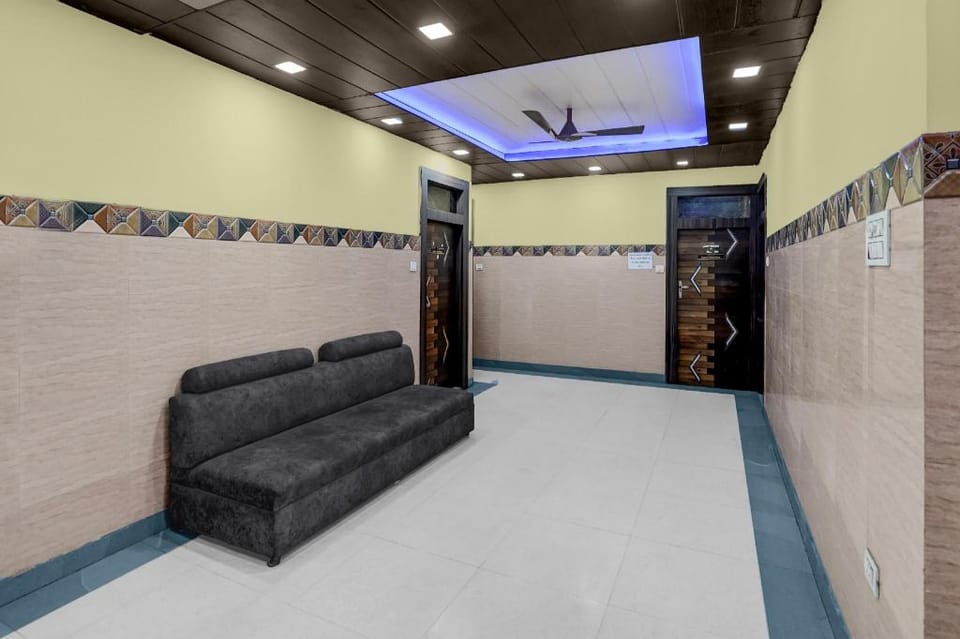 Collection O JK Temple Kanpur Formerly Yatika Inn Hotel in Uttar Pradesh
