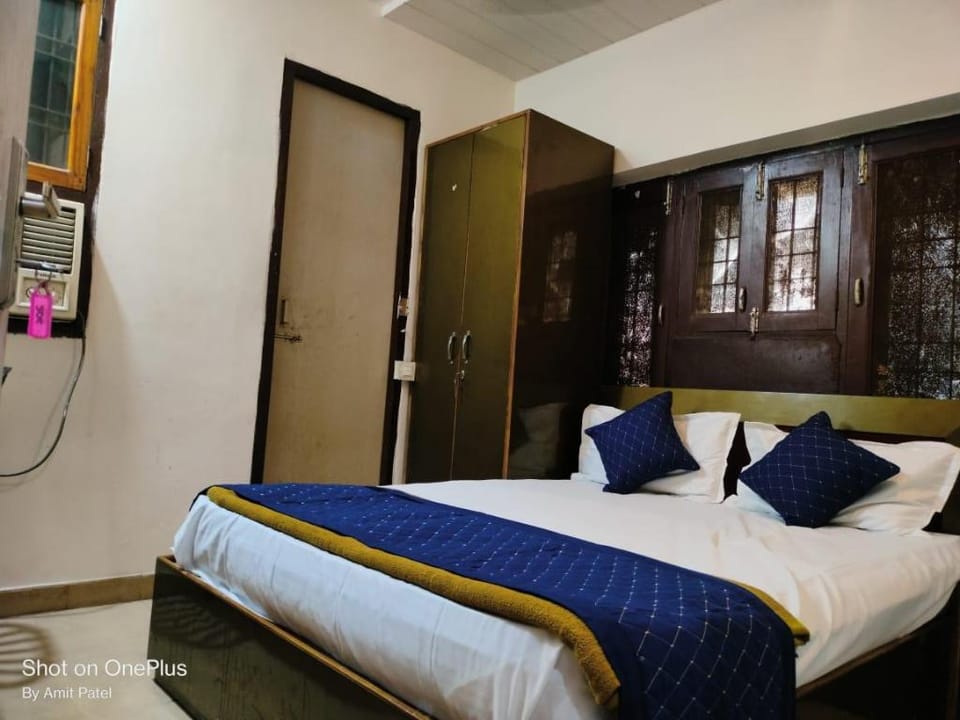HOTEL PARAM AND RESTARAUNTS Hotel in Lucknow