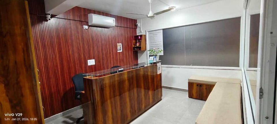 POP 84234F Shree Bar & Lodging Hotel in Bengaluru