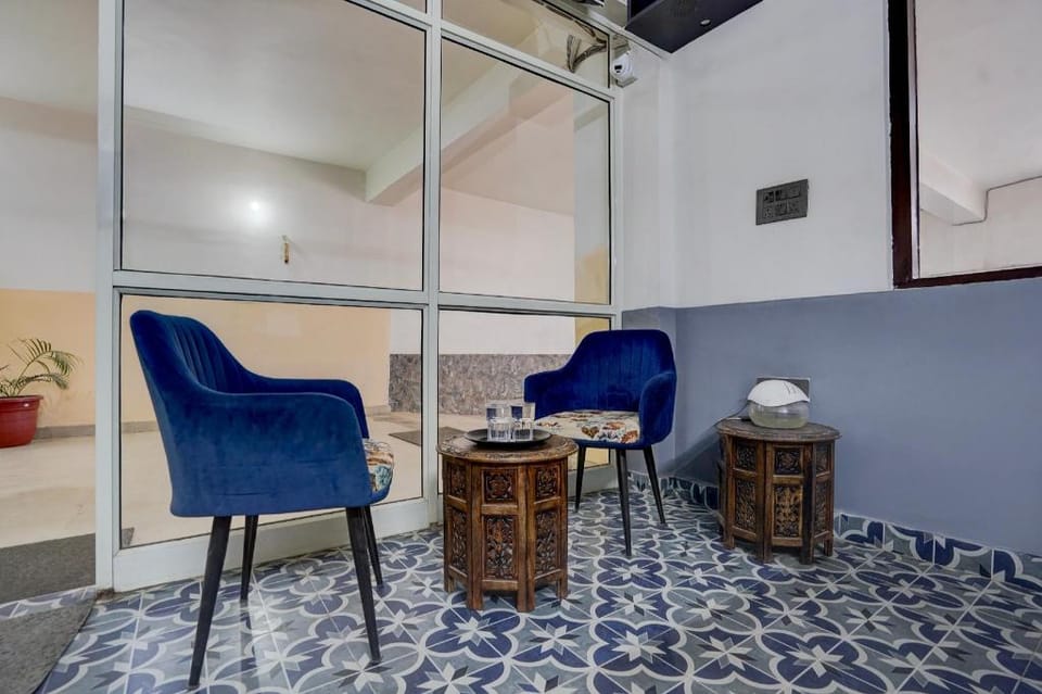Townhouse Mundka Metro Station Delhi Formerly Hotel Hazel Hotel in Delhi