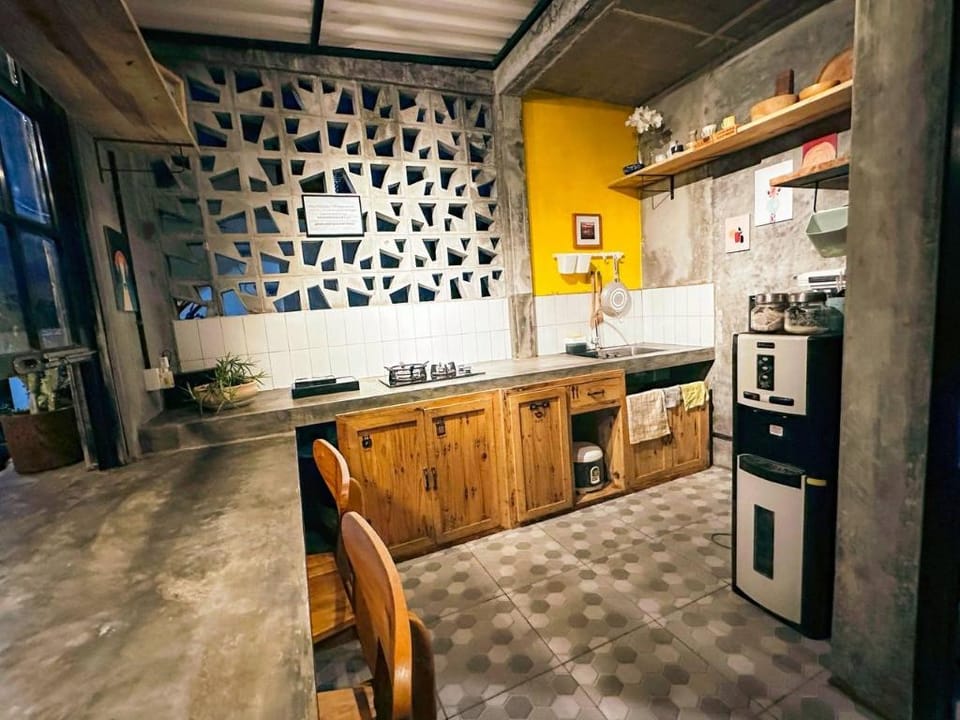 SendjaPagi Homestay Hotel in Batu