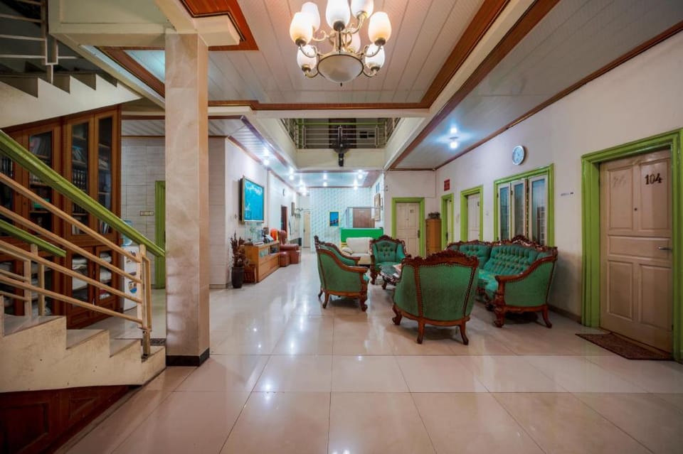 De Jewellery Guesthouse By ARBA Hotel in South Jakarta City