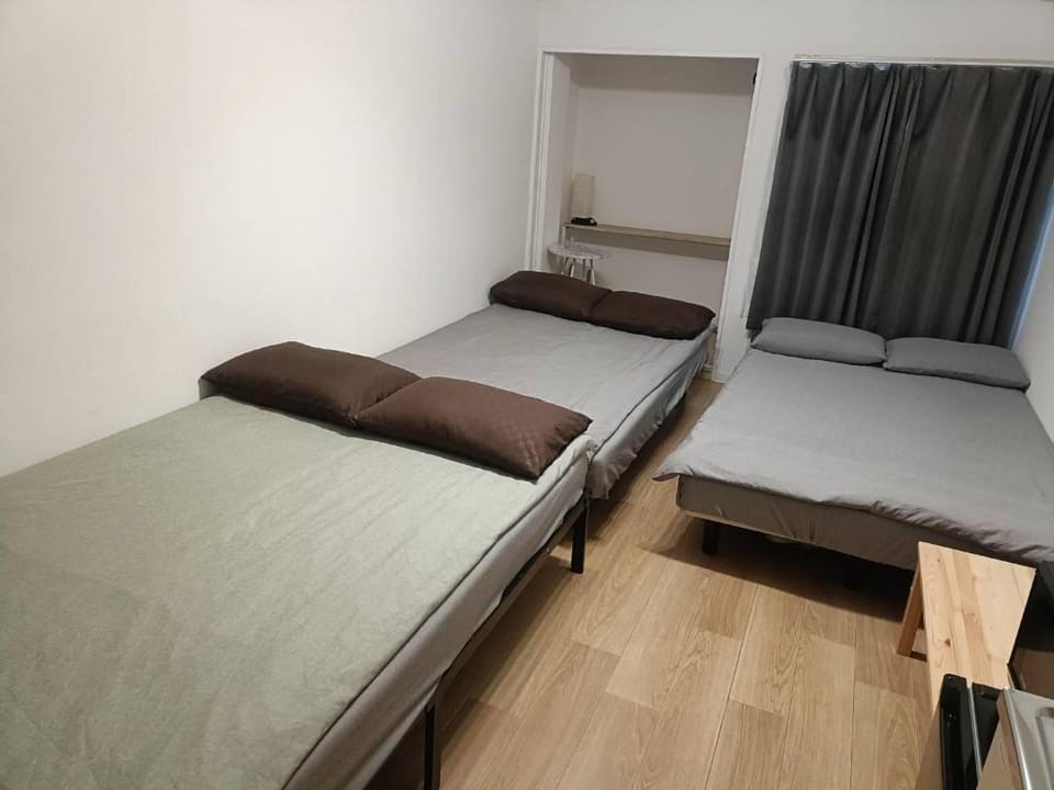 ss23道頓堀徒歩５分ベッド３台 Hotel in Osaka