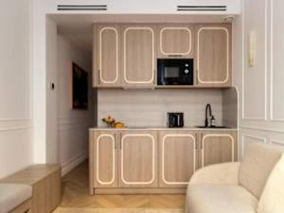 Stunning apartment with AC - Center of Paris Hotel in Paris