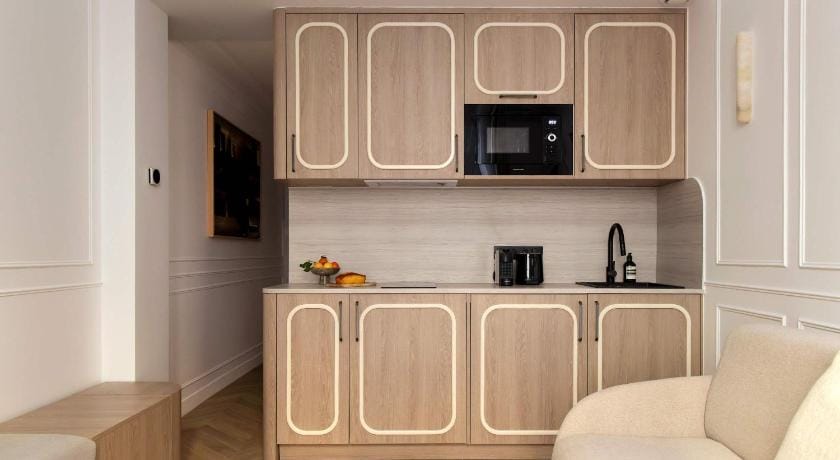 Stunning apartment with AC - Center of Paris Hotel in Paris