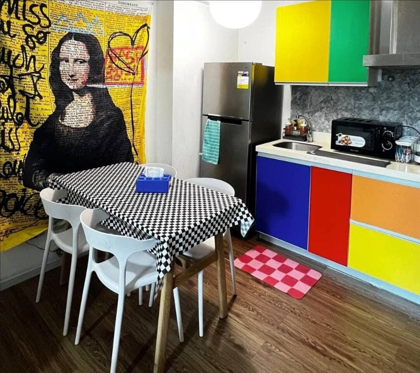 Paranaque Azure Residences Staycation Hotel in Pasay