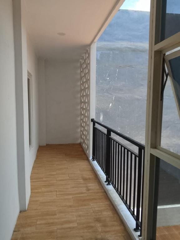 Grand Karunia Homestay Hotel in Surabaya