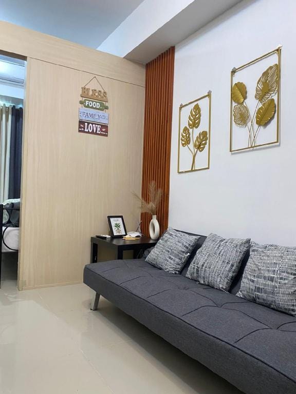 Gladsway Homestay Sea Residences Hotel in Mandaluyong