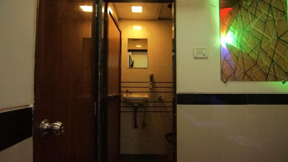 HOTEL STAR HILL Hotel in Mumbai