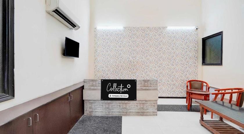 Collection O Sector 51 Noida Hotel in Noida