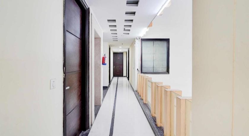 Collection O Sector 51 Noida Hotel in Noida