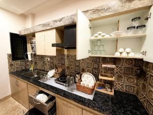 Luxe Couple Friendly | Private 1BHK | Nipania Apartment in India