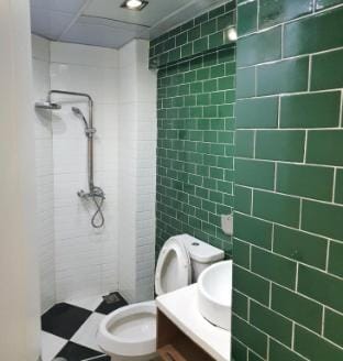 Budget Group 4-7 Pax heart of Pratunam-Free Airport Apartment in Bangkok
