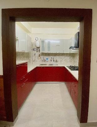 3bhk luxury homestay|free parking|15 min to Mall Road Apartment in Shimla