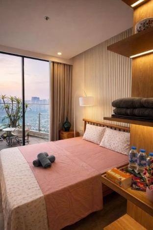  Homestay Apartment Solforest Ecopark Apartment in Vietnam