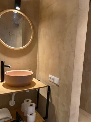 Lovely apartment for 4 with pool Apartment in L'Hospitalet de Llobregat