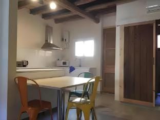 Lovely apartment for 4 with pool Apartment in L'Hospitalet de Llobregat