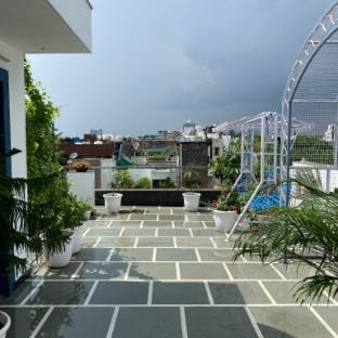 Avyam Blue Terrace Apartment Apartment in New Delhi