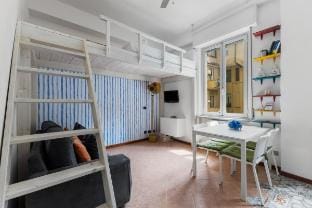 Arco-Cina town, 4 posti letto Apartment in Milan