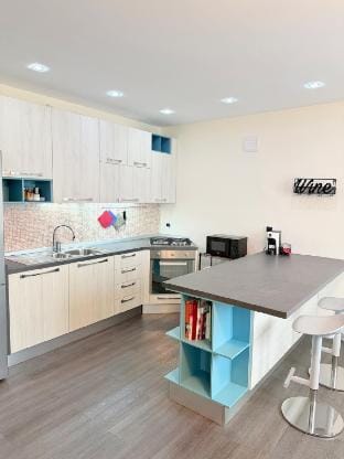 Panoramic Penthouse with Large Terrace & Garage Apartment in Veneto