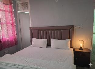 Hill-View 3BHK | Peaceful Stay Apartment in Dehradun