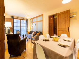 Rooms for 8 People Apartment in Saint-Lary-Soulan