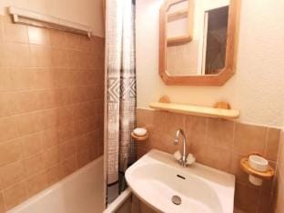Rooms for 6 People Apartment in Provence-Alpes-Côte d'Azur