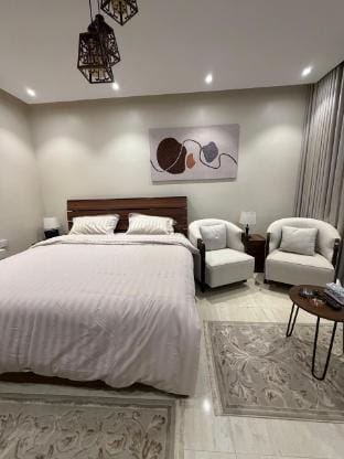 استديو غرفه بحي الحمراء وسط الخبر  Apartment in Al Khobar