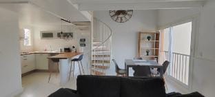Beautiful 64 m2 duplex – near shopping mall Apartment in Île-de-France