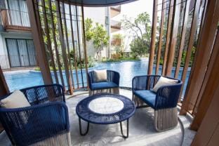Canvas  111/2 TwoBedroom Residence Apartment in Choeng Thale