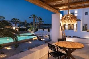 Kosmitis Suites & Villas Apartment in Naousa