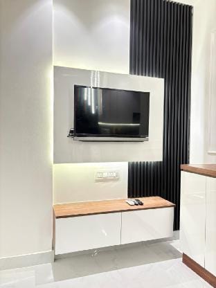 Royal Apartment in West Delhi Apartment in Delhi