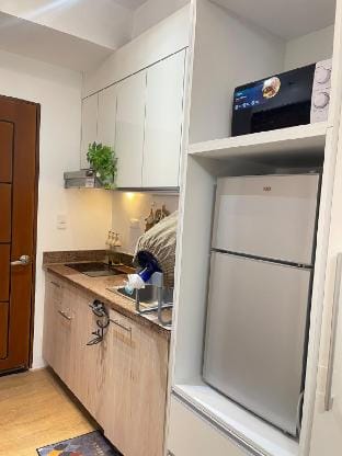 Pahuwayan Stay Dvo - Condo Rentals with Pool Access Apartment in Davao City
