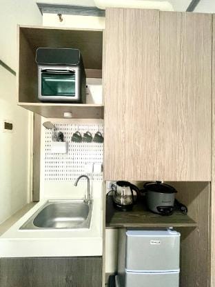 Flexi Self Check-in & out EDSA Manda Apartment in Mandaluyong