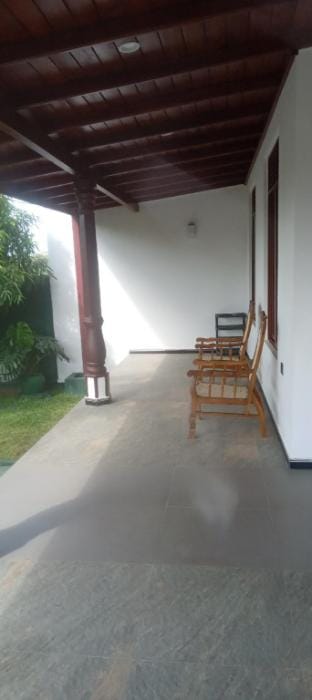 Bliss Lake Holiday Bungalow, Thissawewa Vacation rental in Sri Lanka