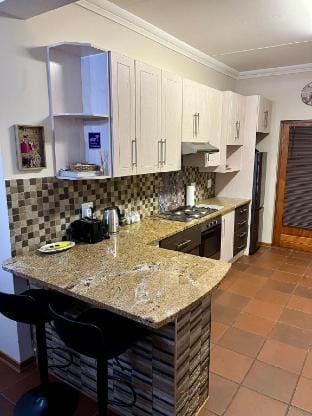Mesnard @ Gino's 6 Vacation rental in South Africa