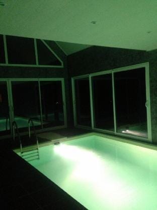 Avalon - Large soothing cottage Vacation rental in Séné