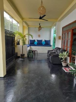 Celon Vie – Beachfront home Vacation rental in Ahangama