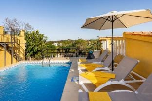Casa Rosa Longterm Living and Workspace Vacation rental in Valencian Community