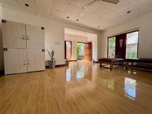 Villa Rose Apple & Hostel Vacation rental in Ahangama