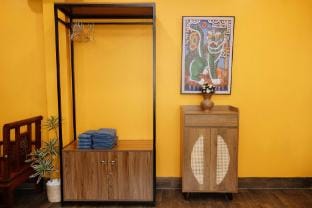Hoan Kiem Old Quarter Sunlit Artistic Home 2BR 1BA Vacation rental in Hanoi