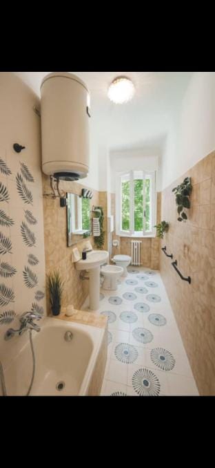 3-bedroom apartment near the city center free park Vacation rental in Reggio Emilia