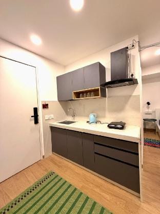 Cozy Studio near Airport/Symbiosis | Work-Friendly Vacation rental in Pune