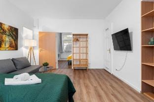 Central | Kitchen | Wi-Fi | 58 sqm Vacation rental in Wuppertal