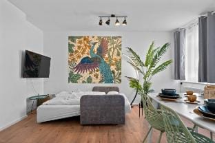 Central | Kitchen | Netflix | 43 sqm Vacation rental in Wuppertal
