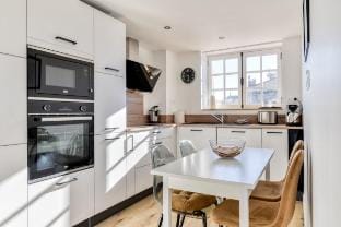Cozy nest - Spa & rooftop – City view  Vacation rental in Carcassonne